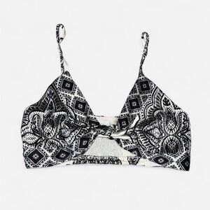 House of Harlow 1960 Vintage top